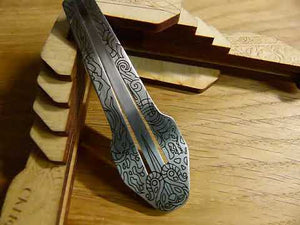 Jew's Harp Skiff with Wooden Box