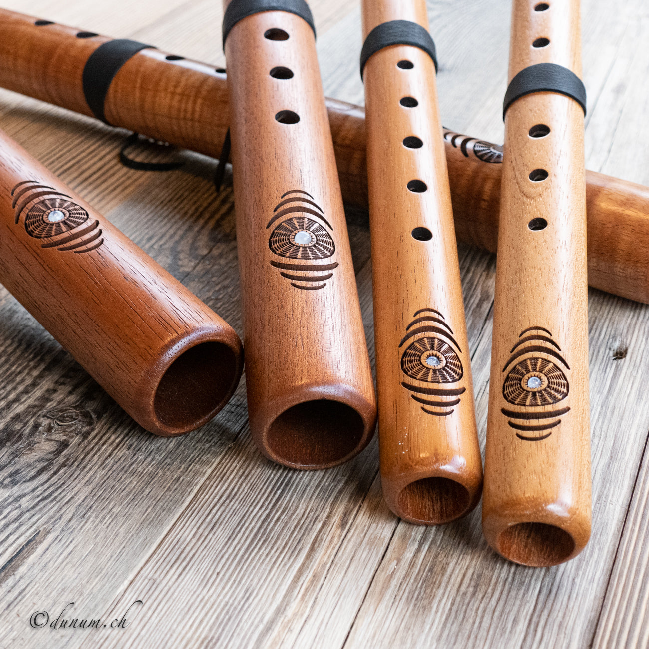 Erdton und Chakra Flöten | Dunum.ch