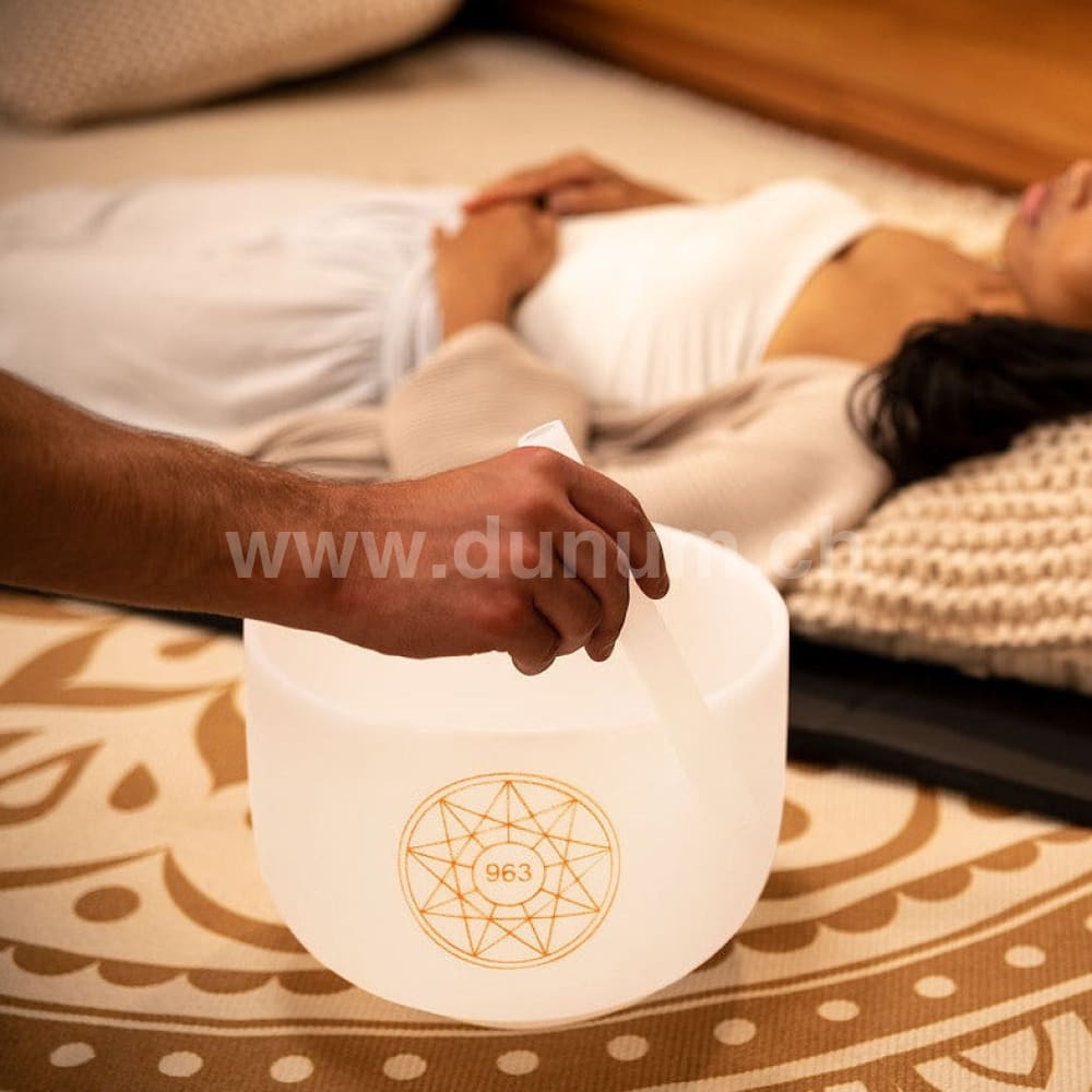10" / 25cm Solfeggio Kristallklangschale - 963Hz / B4 | Klangschalen & Stimmgabeln | Dunum.ch