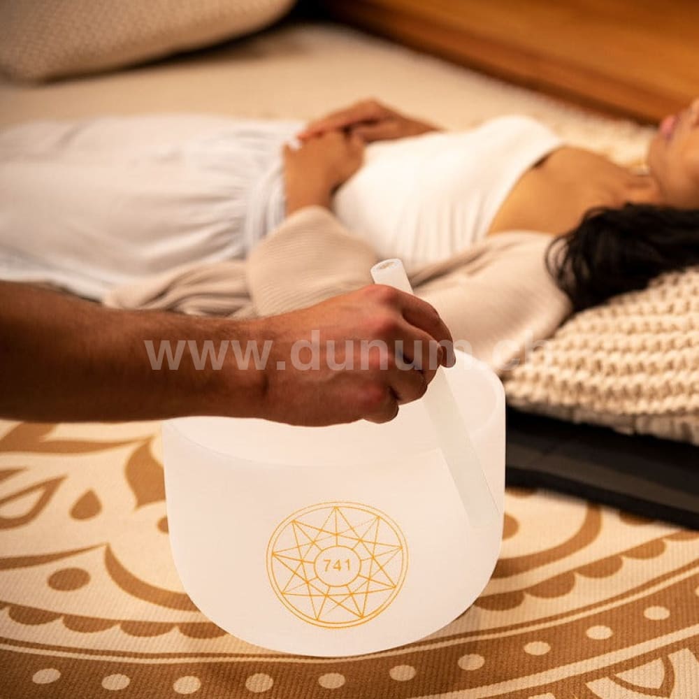 10" / 25cm Solfeggio Kristallklangschale - Sol 741Hz / F#4 | Klangschalen & Stimmgabeln | Dunum.ch