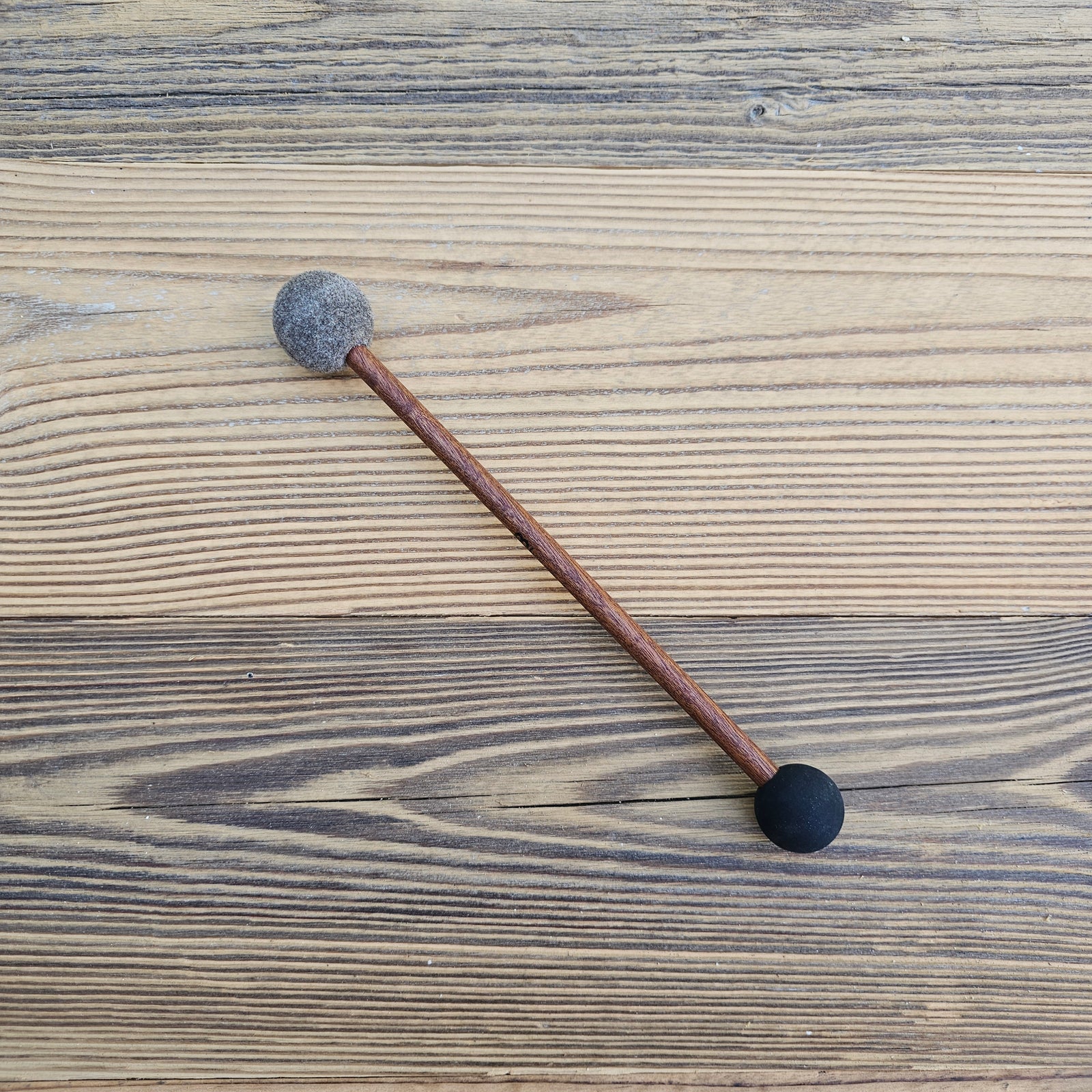 Klangschalen Doppelschlägel mit Filz- und Gummikopf| Klangschalen & | Dunum.ch
