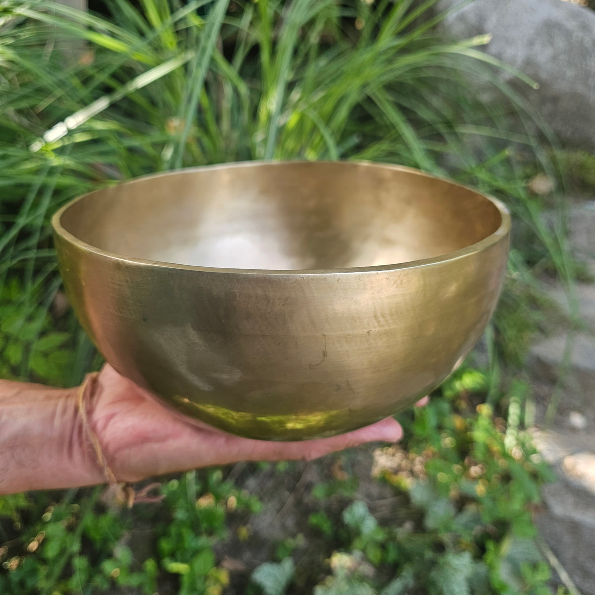 Singing bowl ø 20 cm | Tone: ~ F 432 Hz | Heart chakra