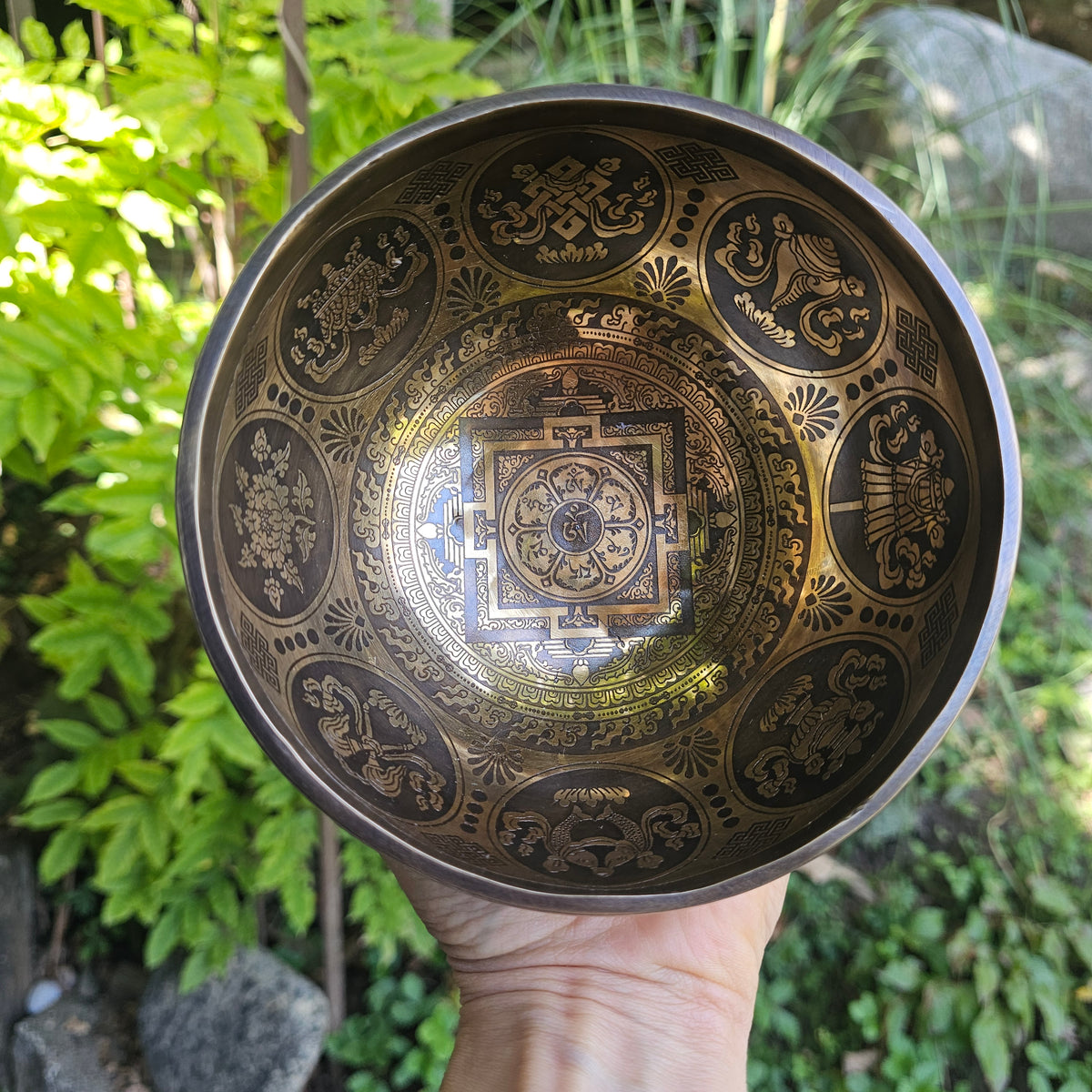 Tibetische Klangschale - Mantra ø 14 cm | F | Herz Chakra
