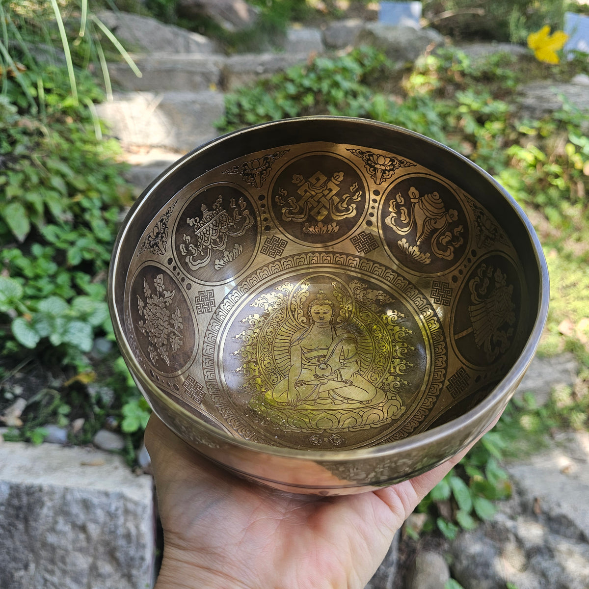 Tibetische Klangschale - Buddha ø 15 cm | D | Sakral Chakra