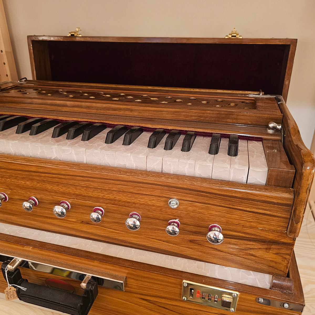 Tirupati Kirtan Premium