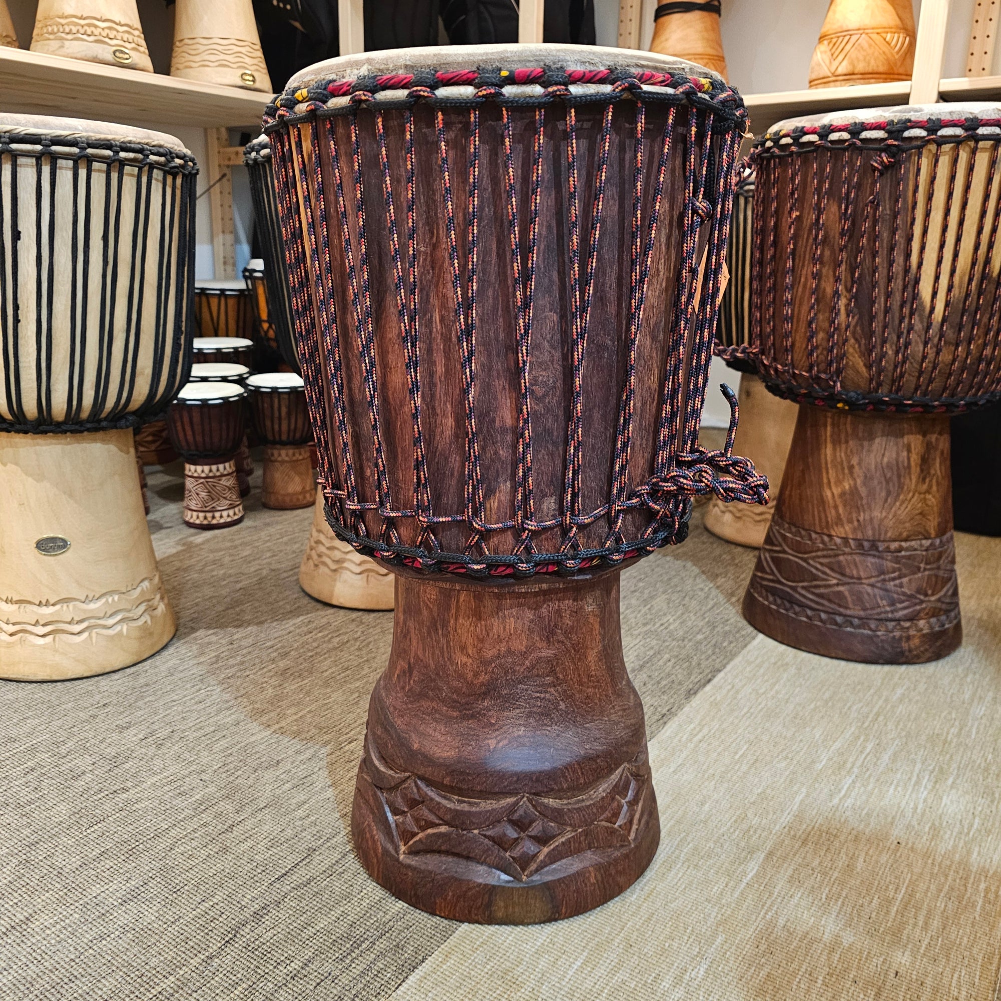 Djembé Pro aus Mali | Perkussion | Dunum.ch