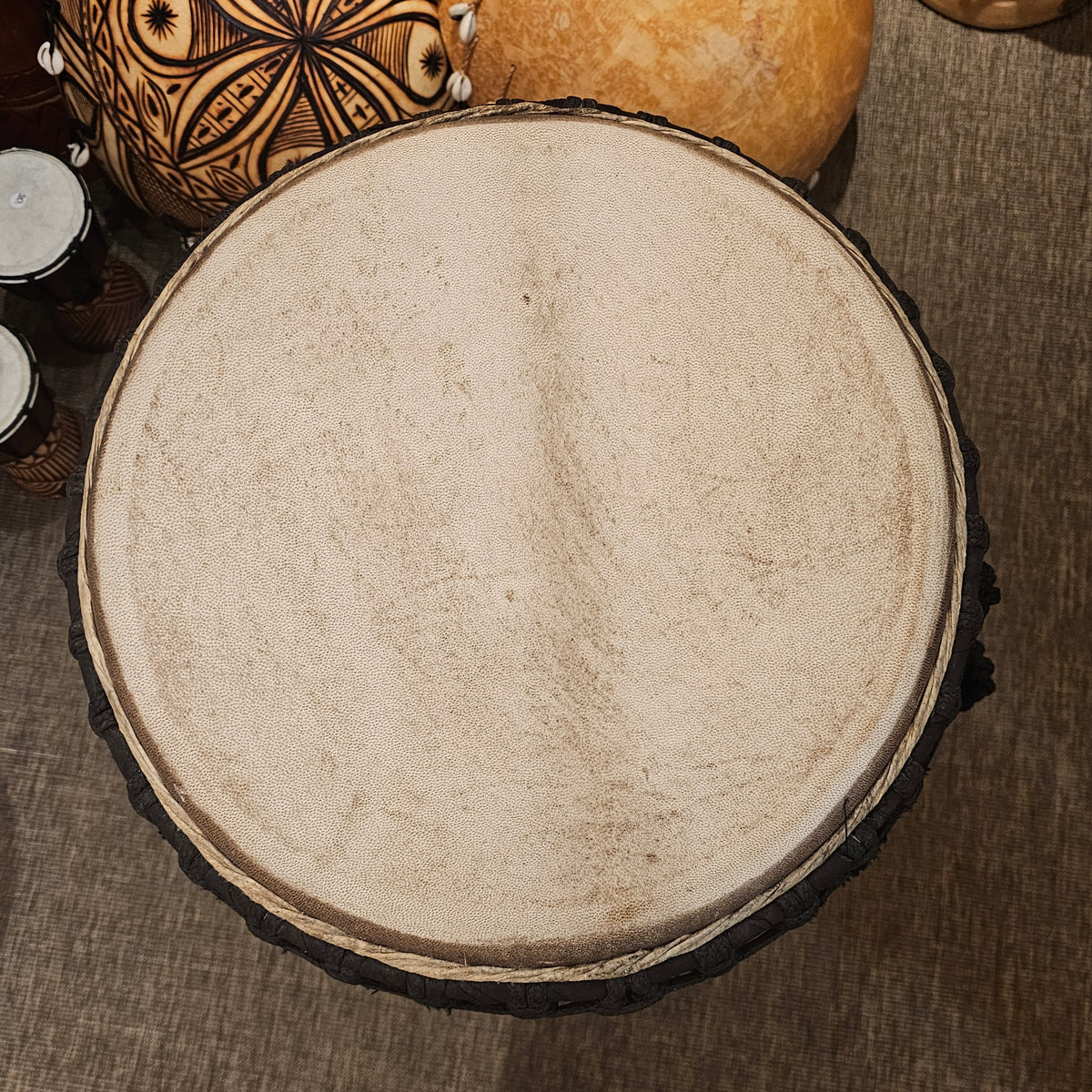 Djembé Pro aus Guinea Ø 36 cm, H 63 cm