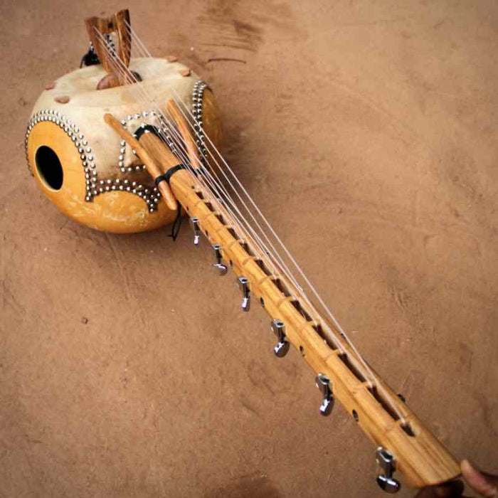 Kamelen Goni 12 strings and bag