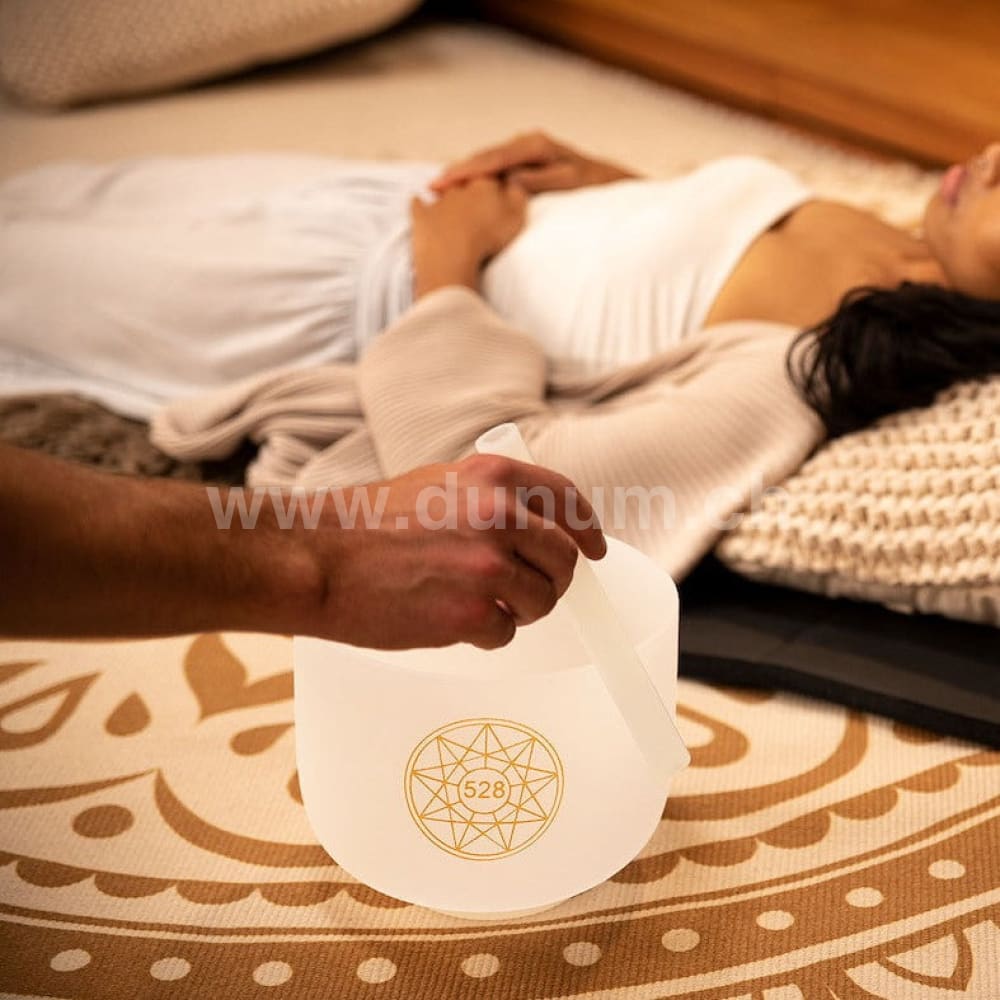 8" / 20cm Solfeggio Kristallklangschale - Mi 528Hz / C5 | Klangschalen & Stimmgabeln | Dunum.ch