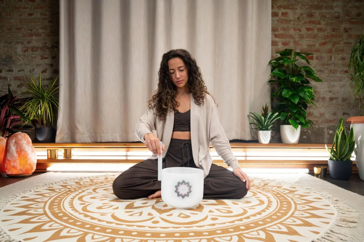 9" / 22cm Kristallklangschale 432 Hz, Lotus Blume mit Tasche