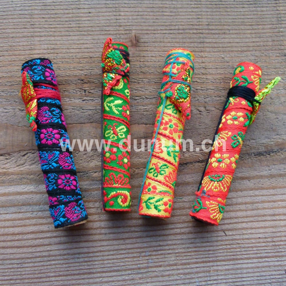 Dan Moi | Didgeridoo & Maultrommeln | Dunum.ch