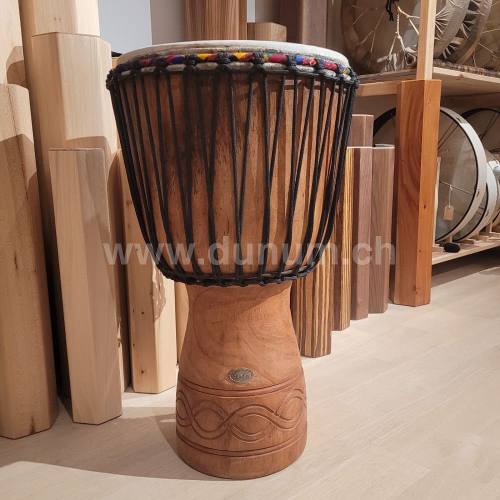 Djembé aus Ghana Ø 34 cm H 63 cm