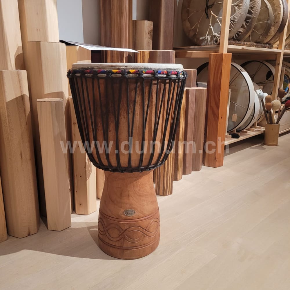 Djembé aus Ghana Ø 34 cm H 63 cm