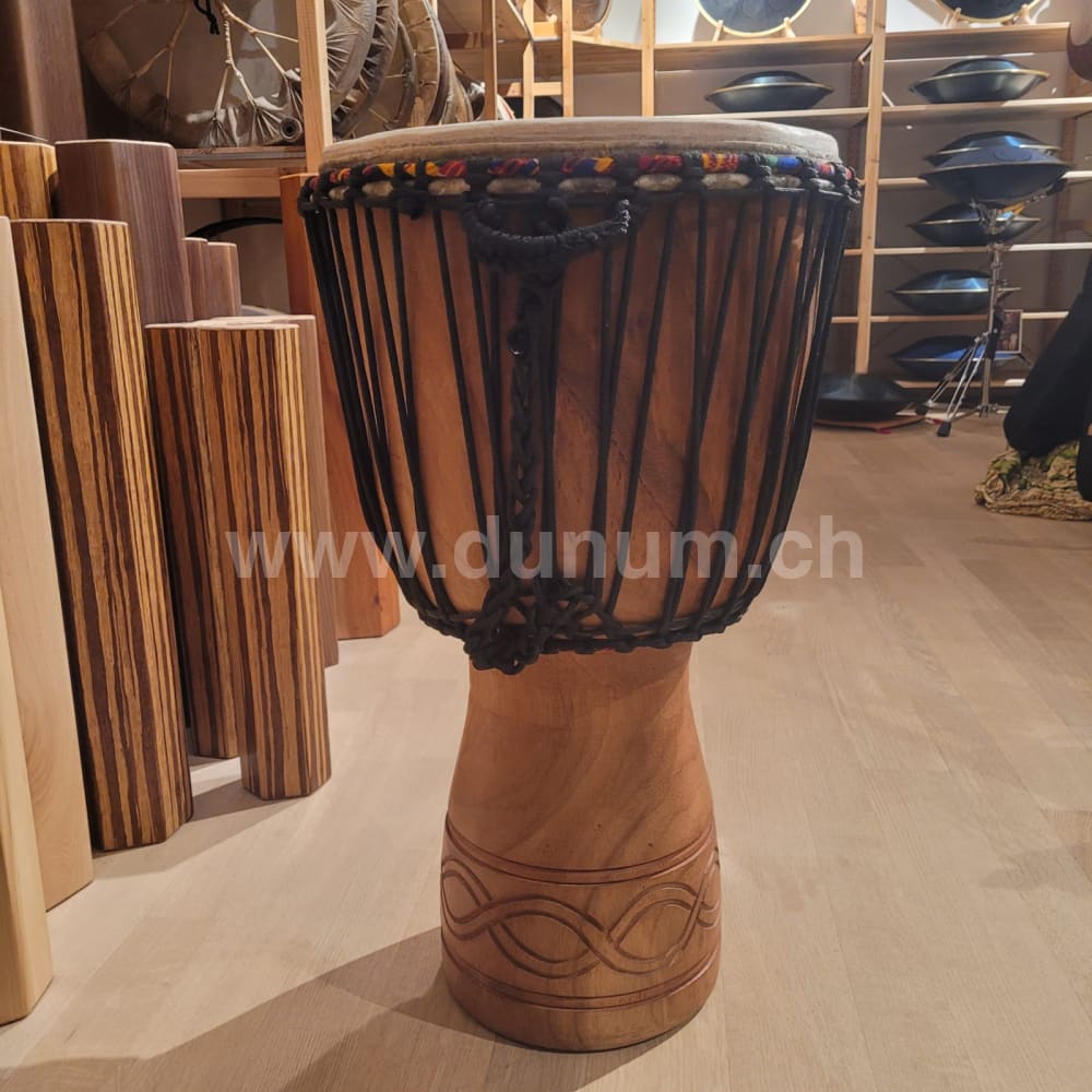 Djembé aus Ghana Ø 34 cm H 63 cm
