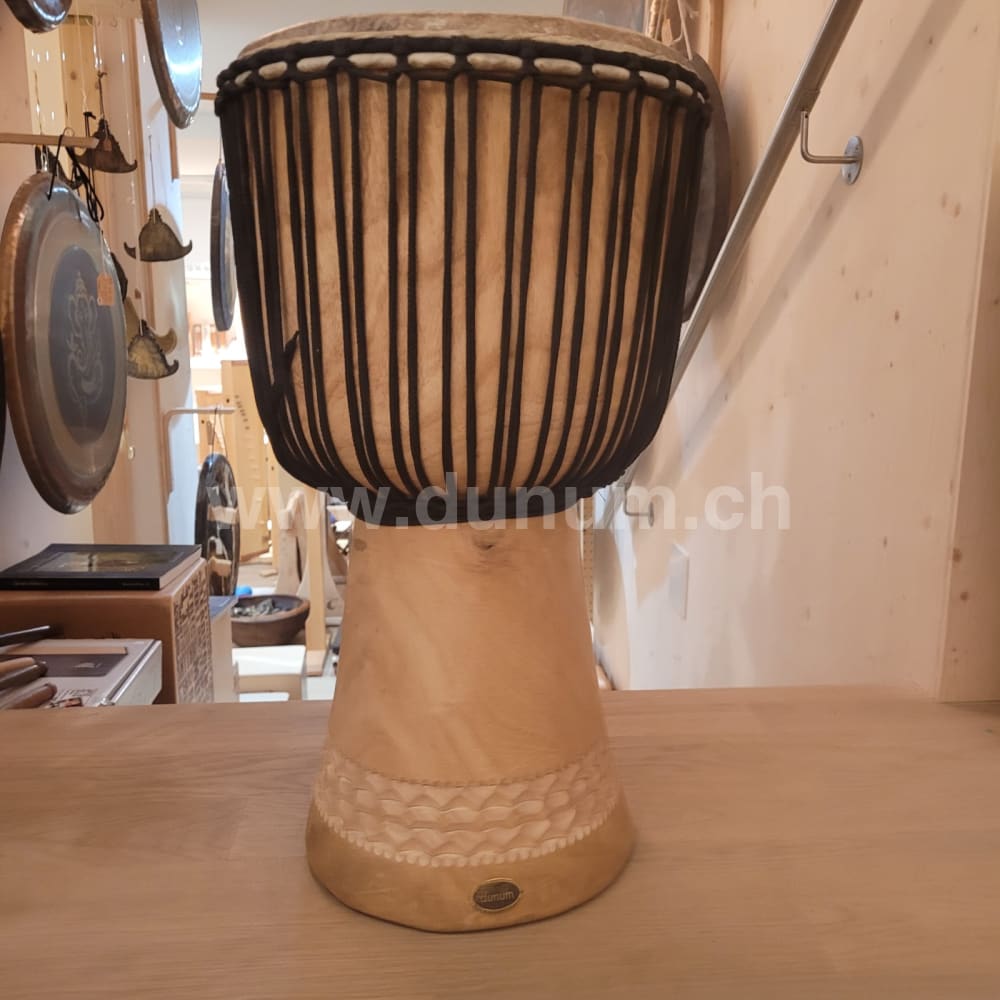 Djembé aus Guinea Ø 32 cm H 60 cm
