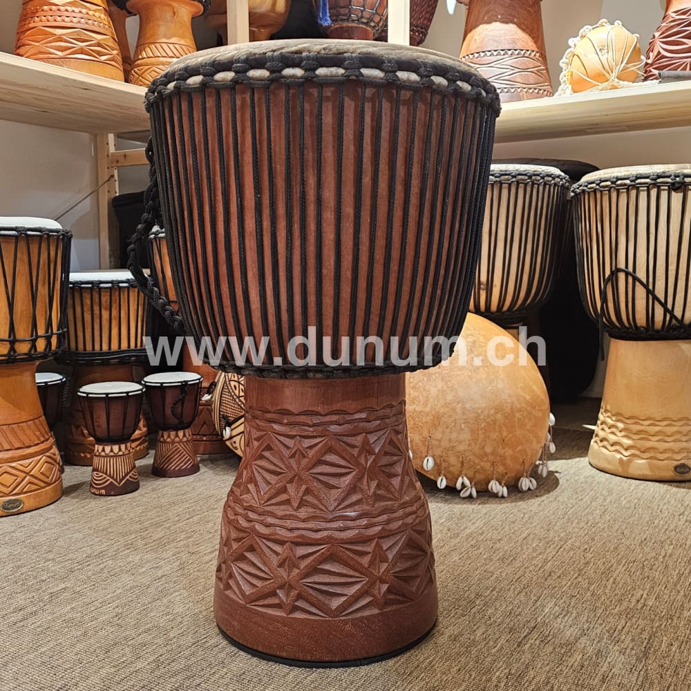 Djembé Pro aus Guinea Ø 36 cm H 63 cm