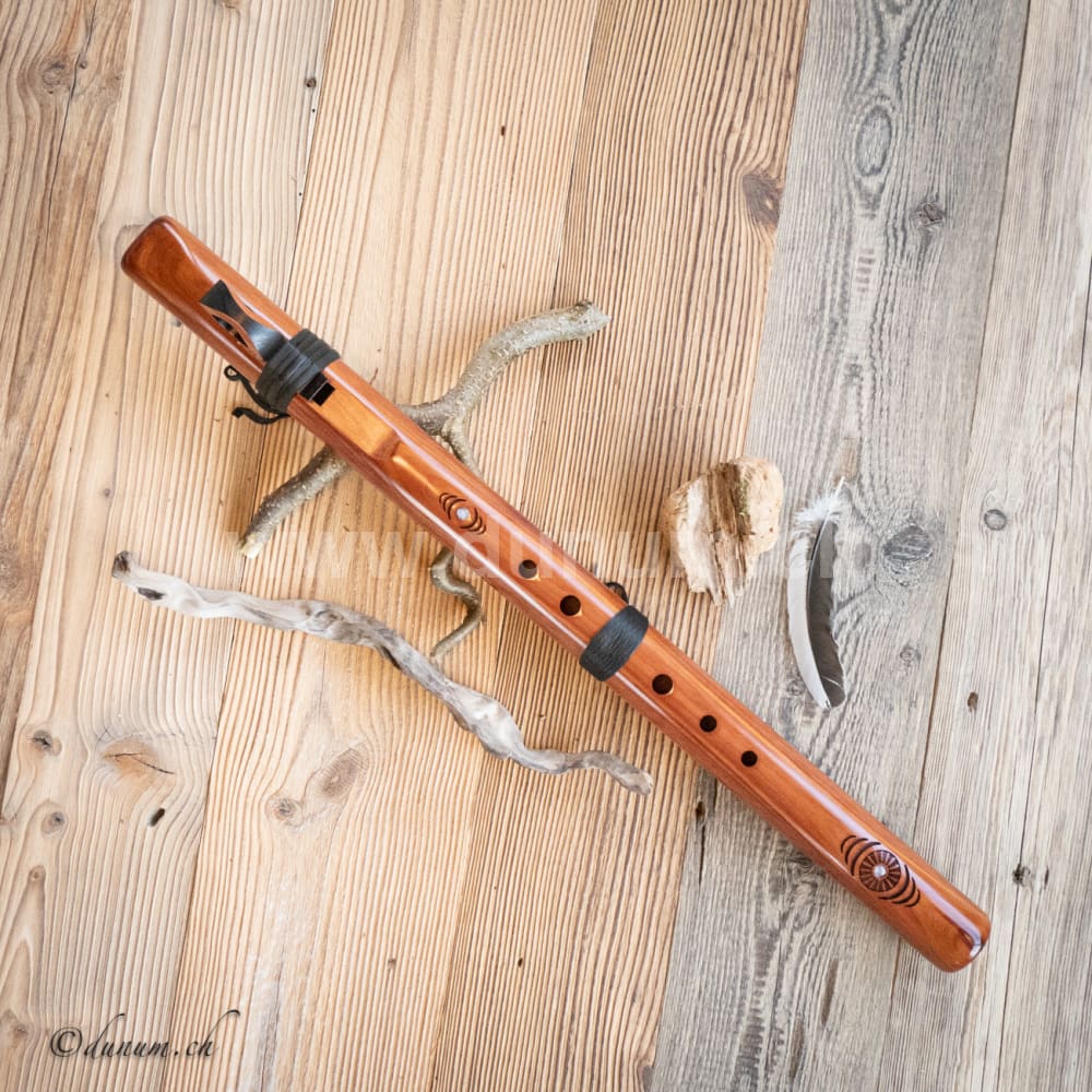 Erdton Flöte D | Blasinstrumente | Erdton & Chakra Flöten | Dunum.ch