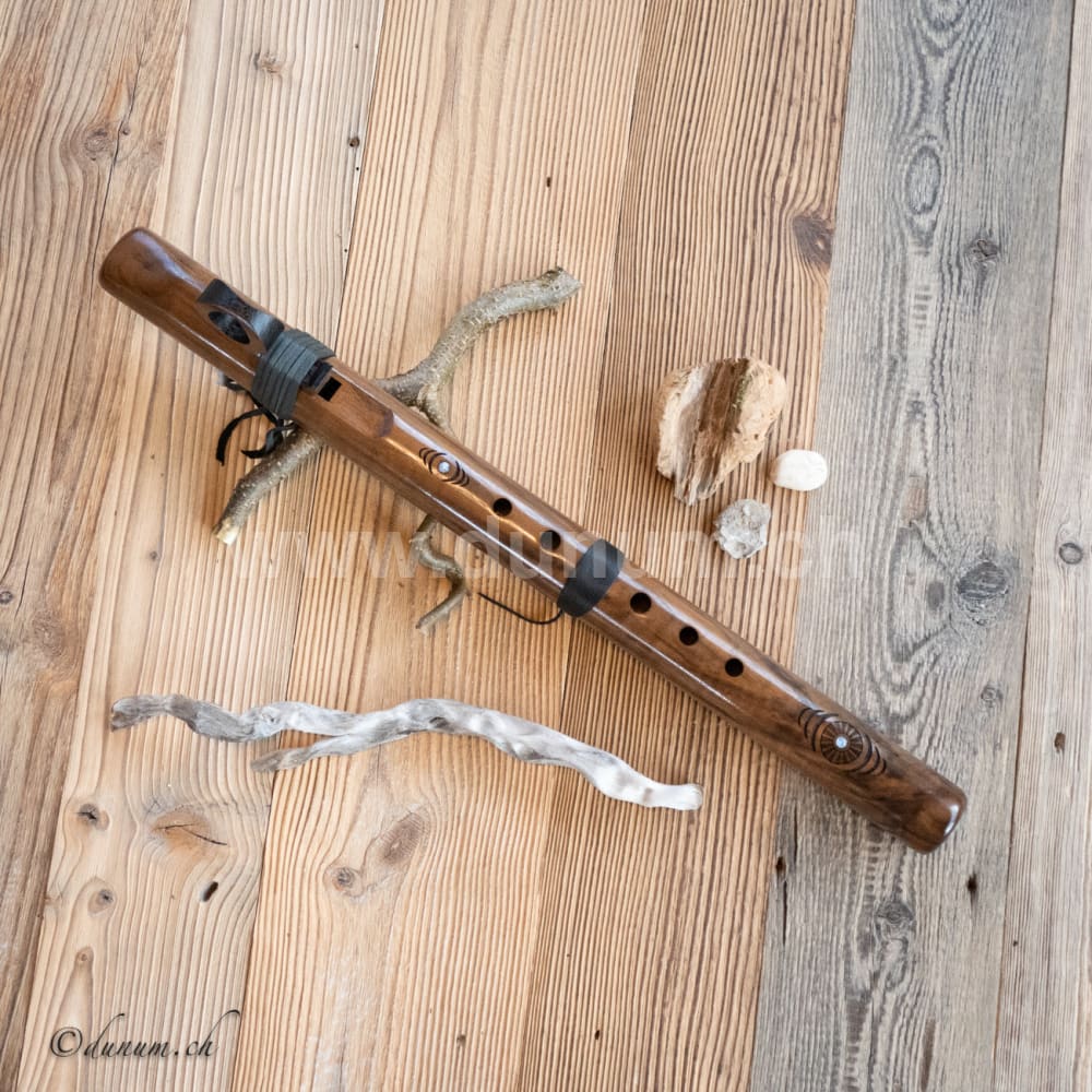 Erdton Flöte E | Blasinstrumente | Erdton & Chakra Flöten | Dunum.ch