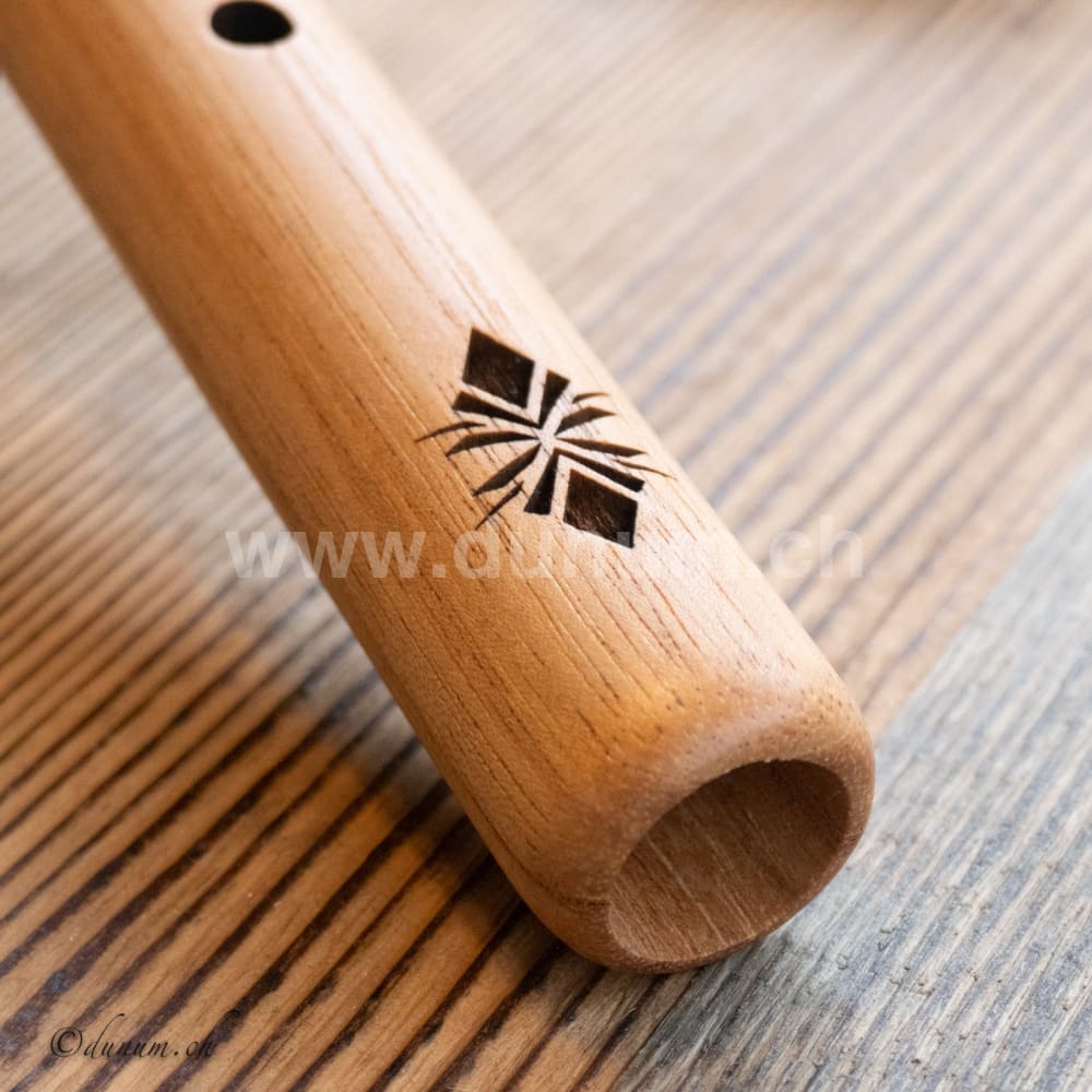 First Hawk A | Blasinstrumente | Indianische Flöten | Dunum.ch