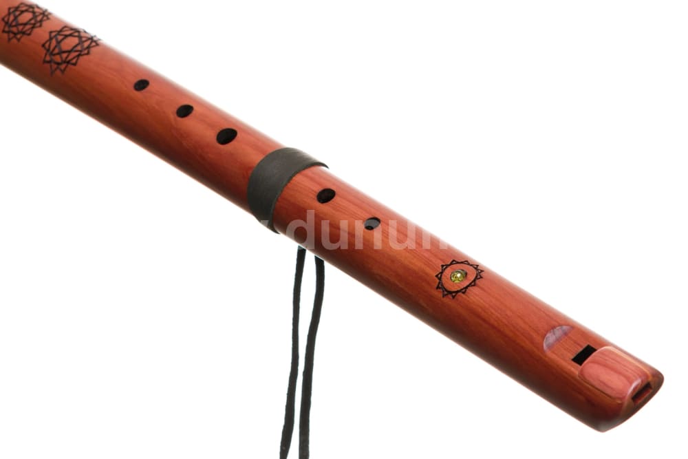 HERZ Chakra Spirit Flöte in F# - Aromatische Zeder | Blasinstrumente | Erdton & Chakra Flöten | Dunum.ch