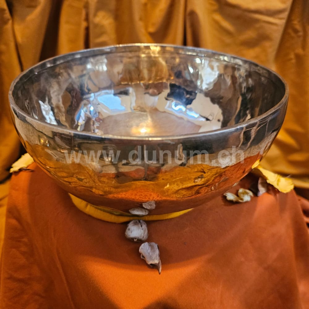 Klangschale ø 22 cm | Ton: ~ E in 432 Hz | Solar Plexus