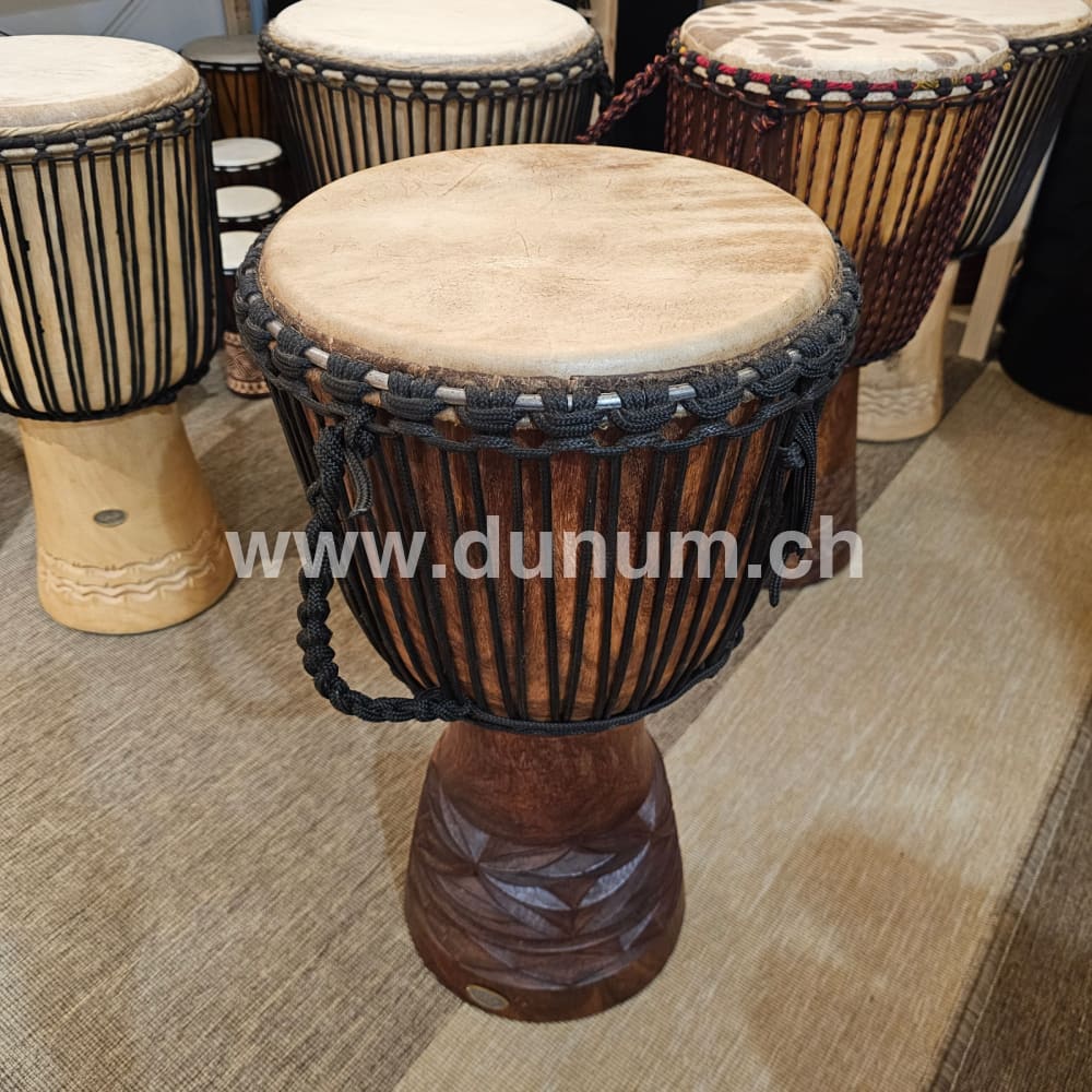 Meisterklasse aus Burkina Faso 32 Ø cm H 64.5 cm