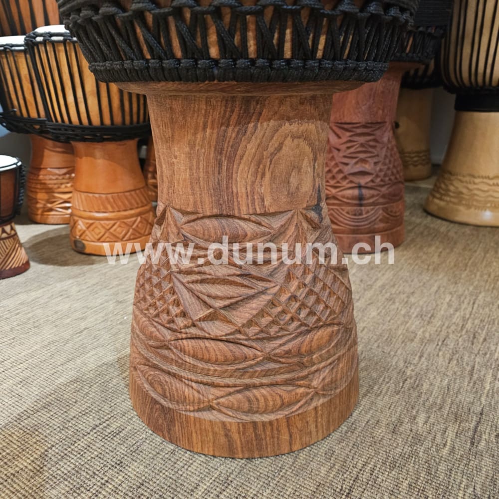 Meisterklasse aus Burkina Faso Ø 32 cm H 63 cm