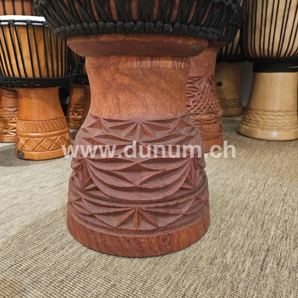 Meisterklasse aus Burkina Faso Ø 34 cm H 63 cm