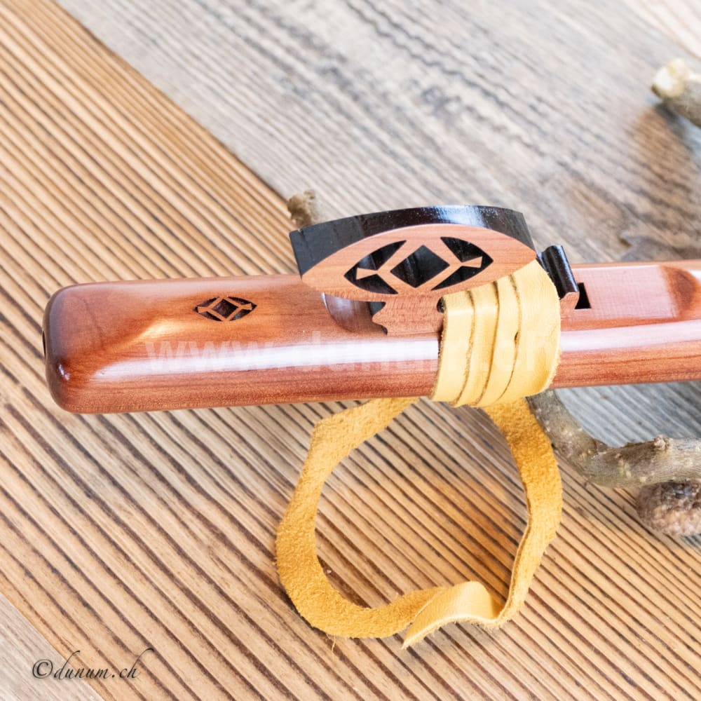 Merlin C | Blasinstrumente | Indianische Flöten | Dunum.ch
