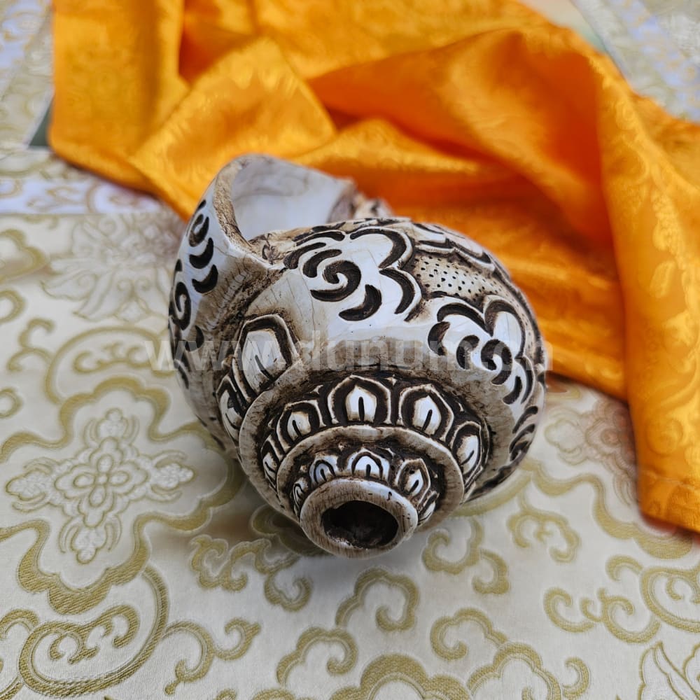 Muschelhorn Avalokiteśvara
