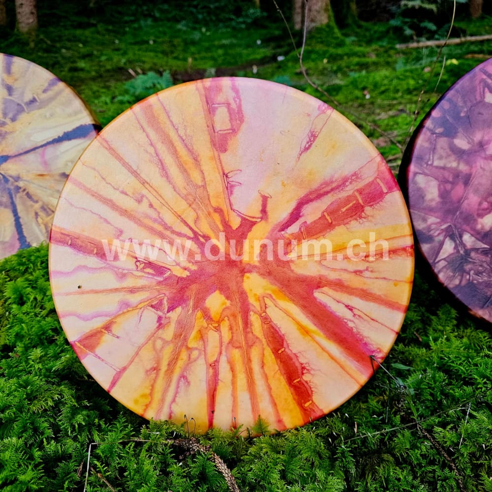 Ritualtrommel ø 30 cm - Hirsch gefärbt No3 rot/gelb Sonne