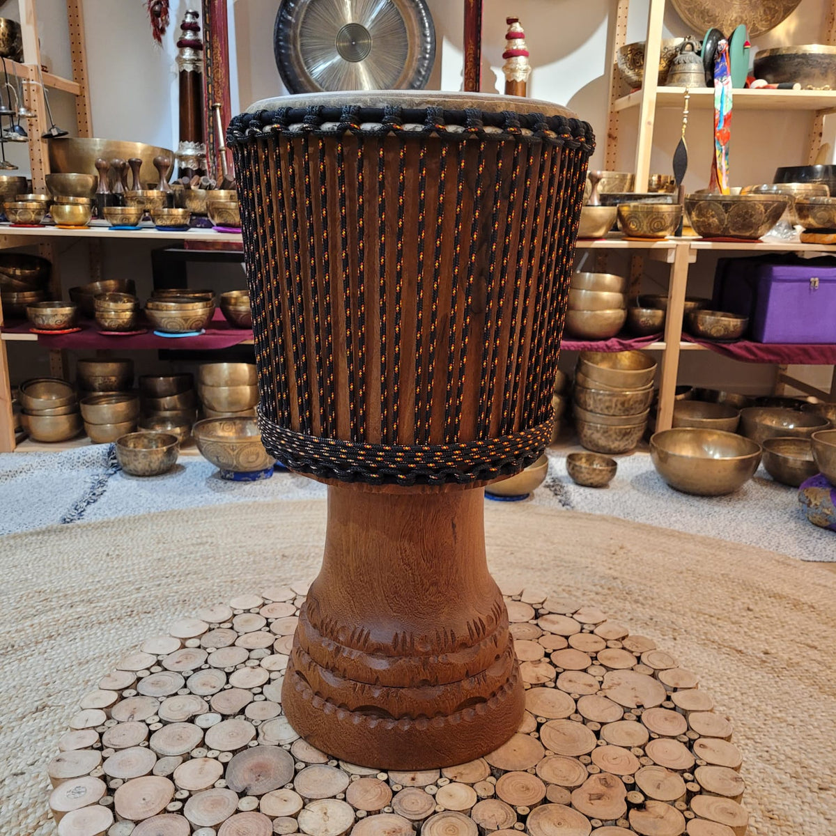 Djembé de maître du Mali  Ø 38 cm, H 64 cm