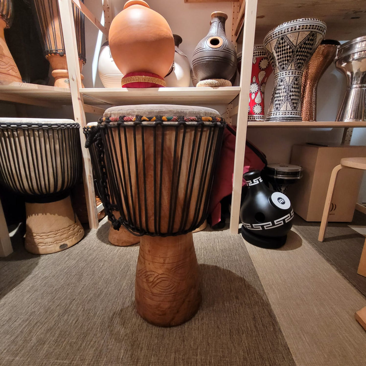 Djembé du Ghana Ø 34 cm, H 64 cm