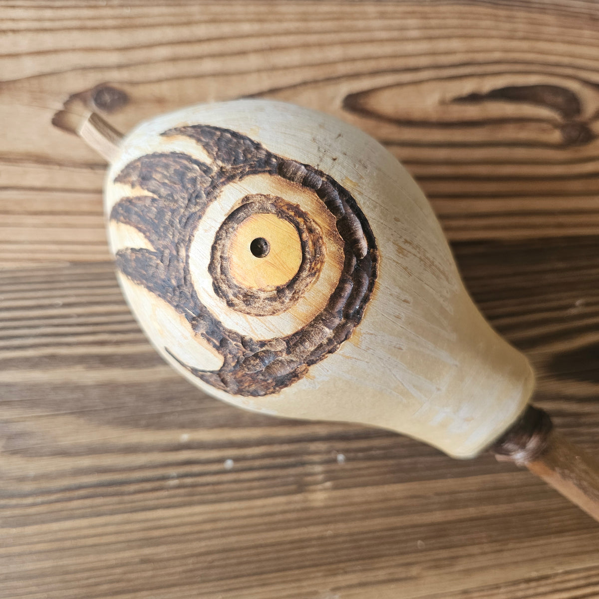 Gourd Rattel | Kalebassenrassel der Lakota