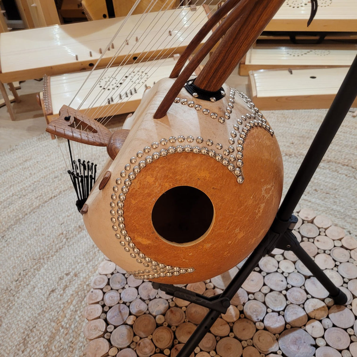 Kamelen Goni 12 cordes et housse
