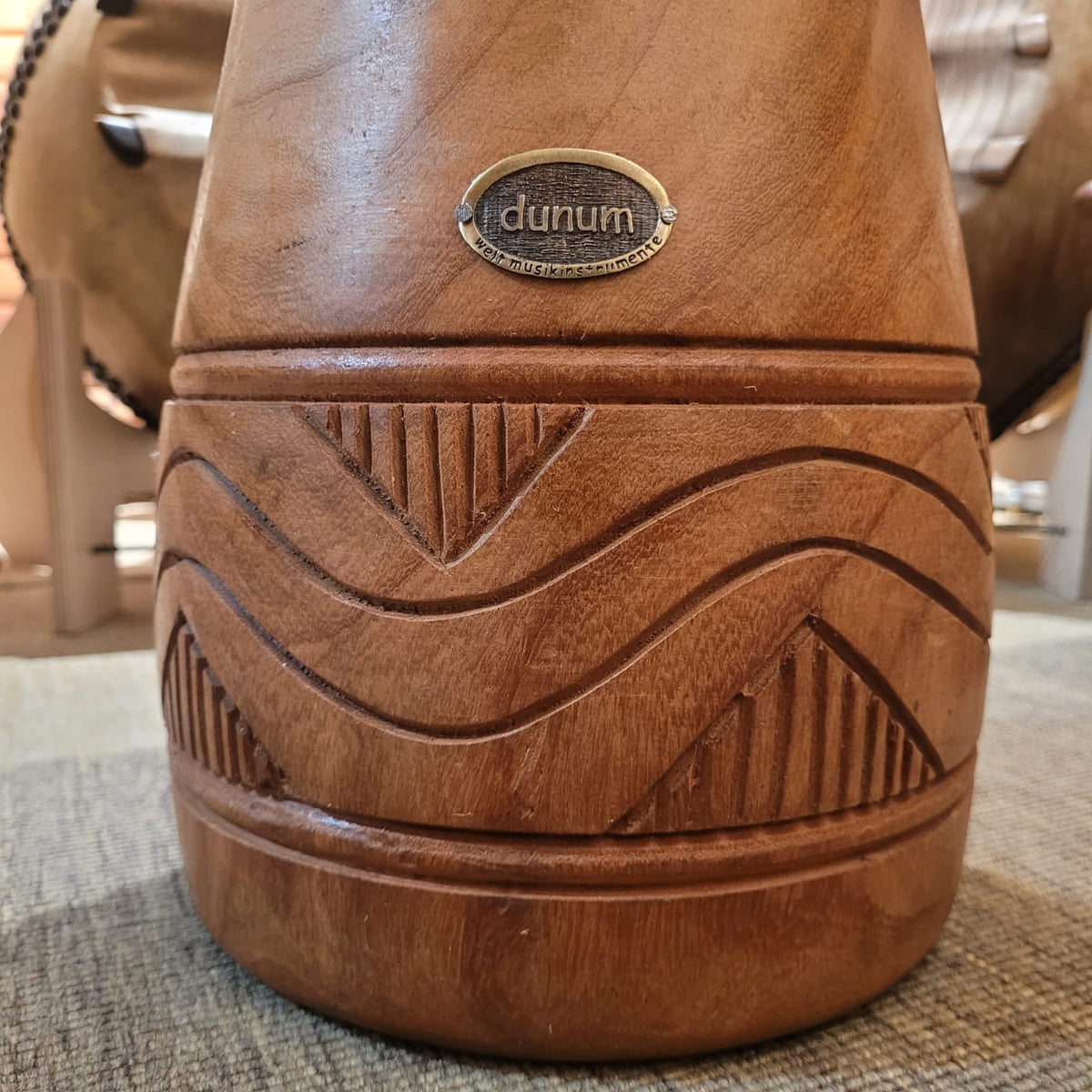 Djembé du Ghana, Ø 37 cm, H 63 cm