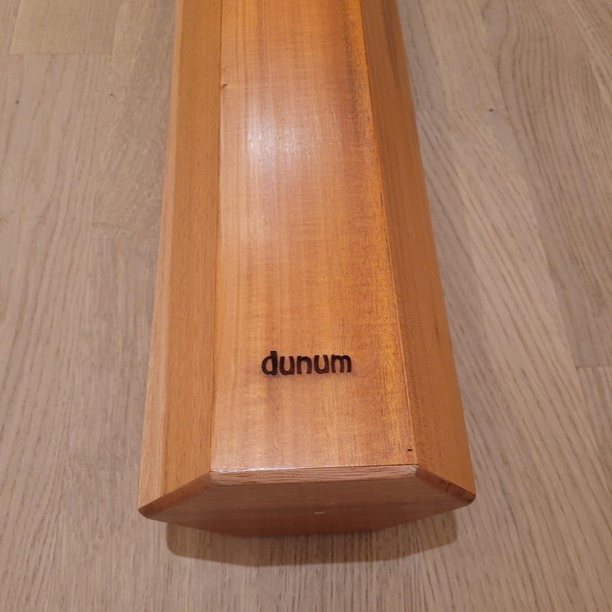 Regenstab aus Mahagonie – 70 cm, 7 Minuten Klangdauer