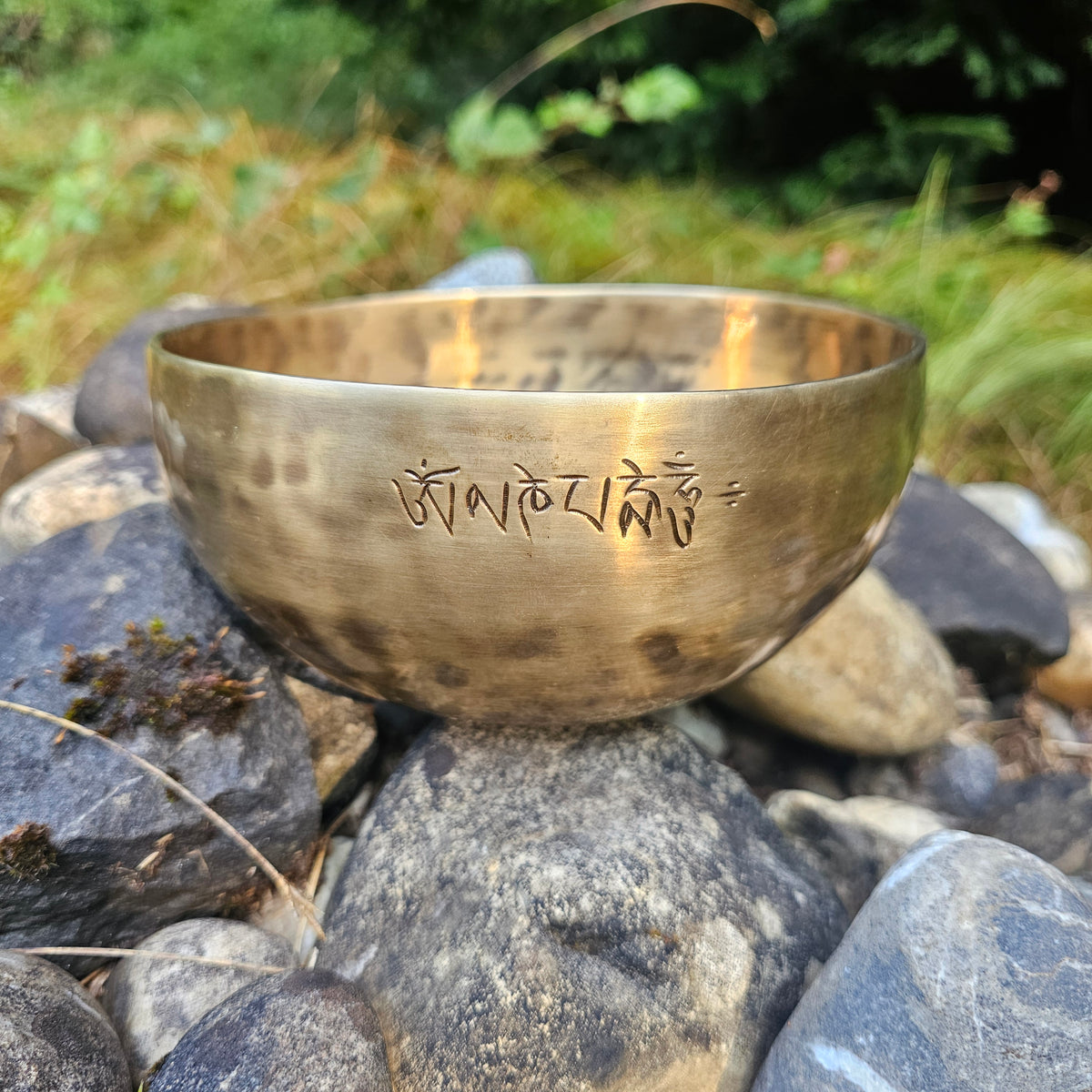 Vollmond Klangschale | ø 16.5 cm | Kronenchakra