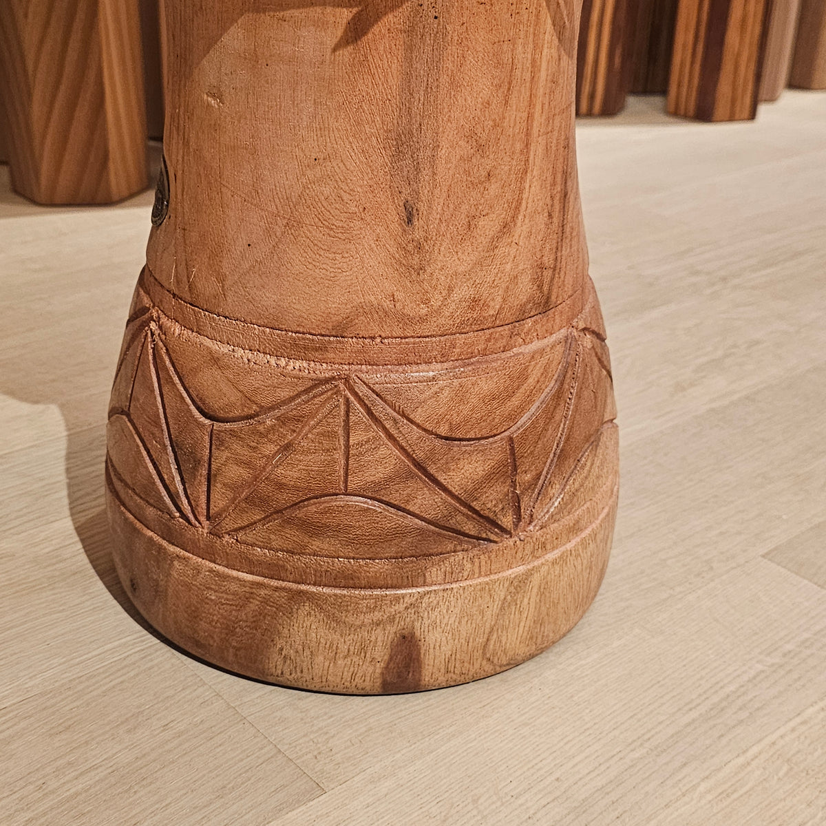 Djembé aus Ghana Ø 28.5 cm, H 55 cm