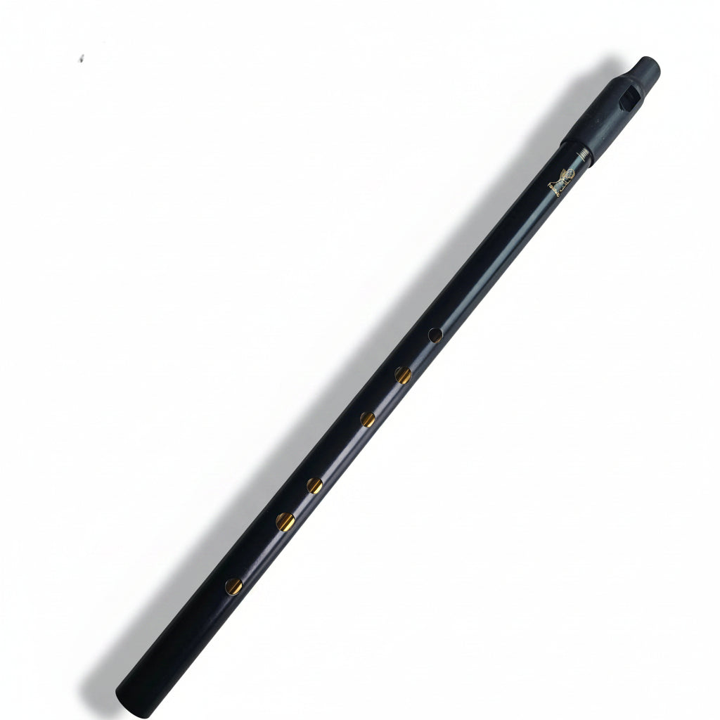 Classic Low D | Black - Howard Whistle | England