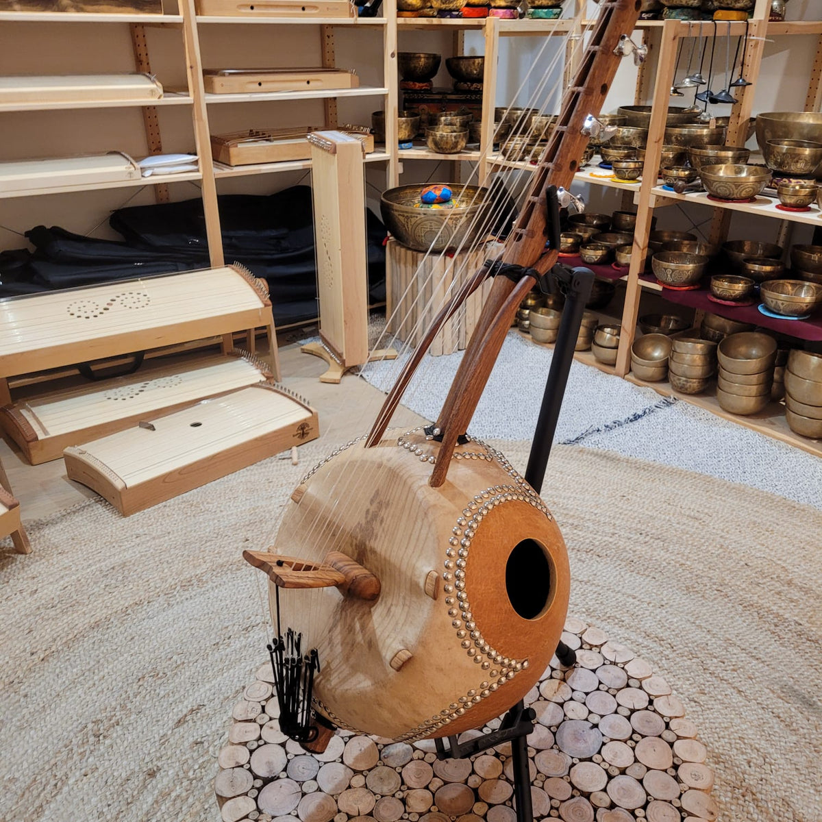 Kamelen Goni 12 cordes et housse
