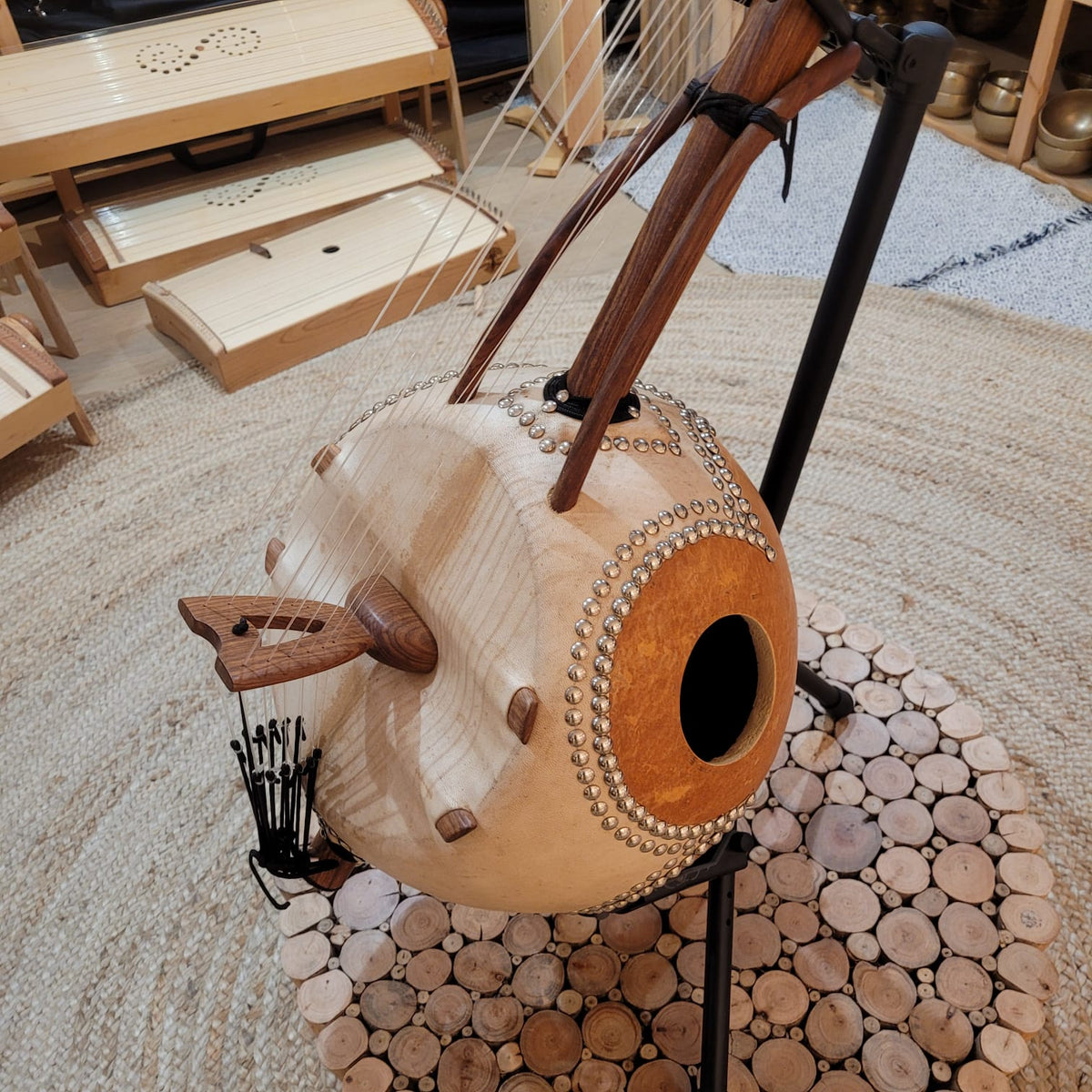 Kamelen Goni 12 cordes et housse