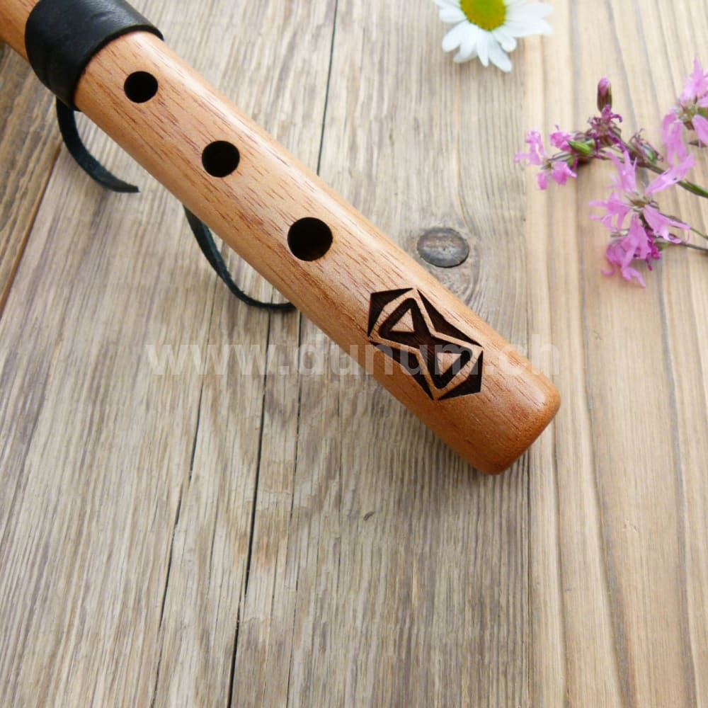 Spirit Flute Traditionell - hohes D | Blasinstrumente | Indianische Flöten | Dunum.ch