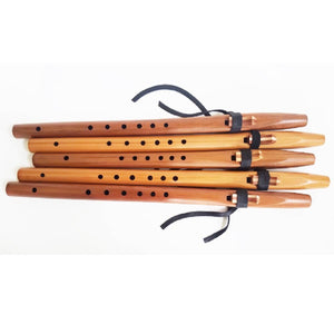 Stellar Basic Flöte A - Zedernholz | Blasinstrumente | Indianische Flöten | Dunum.ch