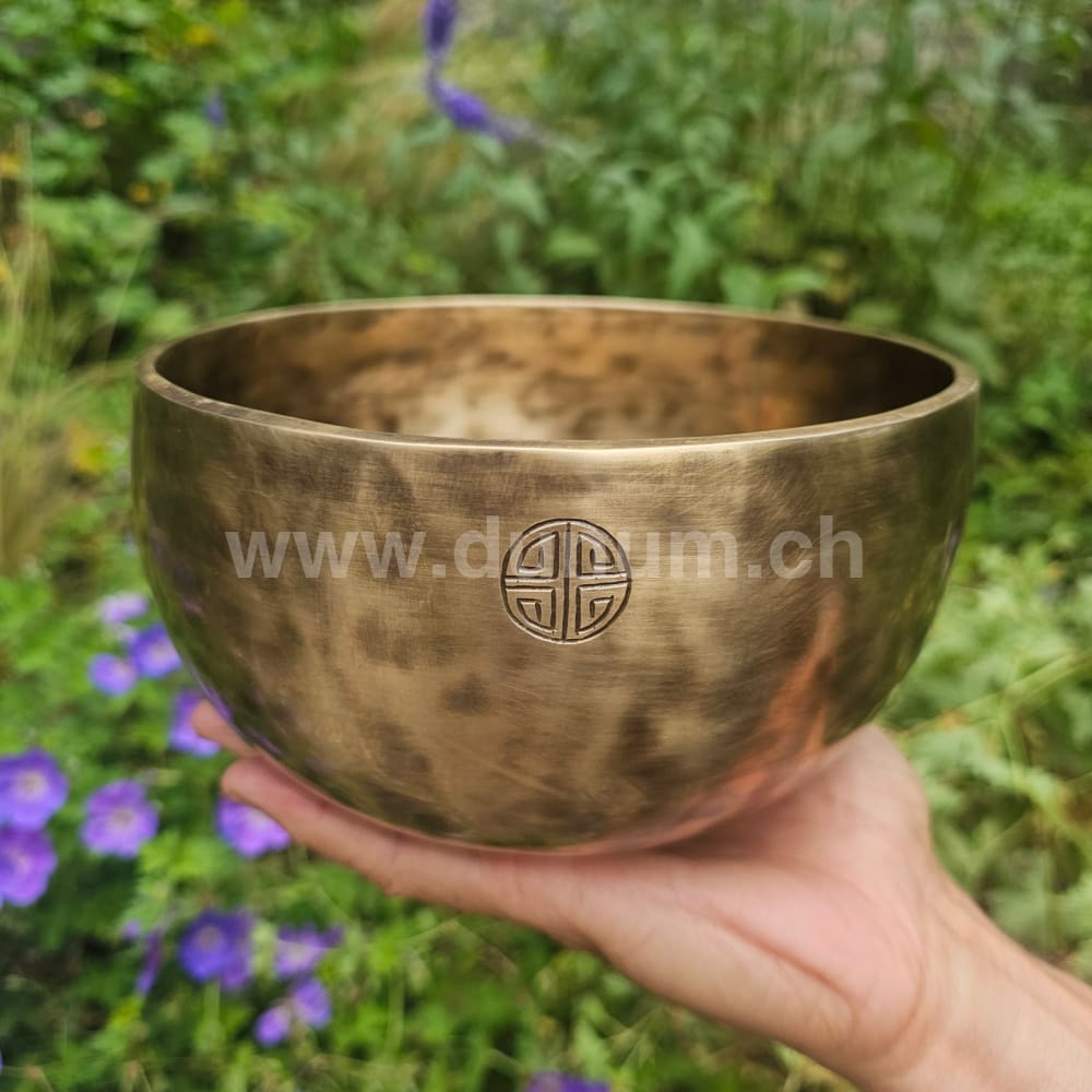 Vollmond-Klangschale aus Nepal | Ø 18.5 cm | B 432 Hz