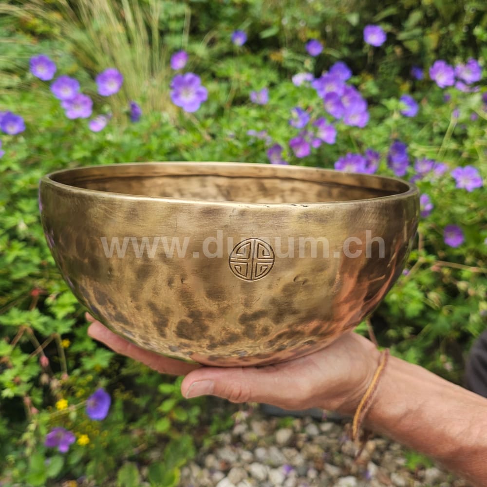 Vollmond-Klangschale aus Nepal | Ø 22 cm | G 432 Hz