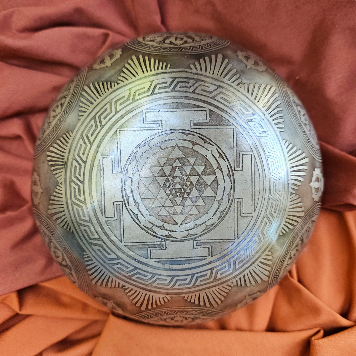 Singing bowl Triple Yin and Yang - ø 20 cm