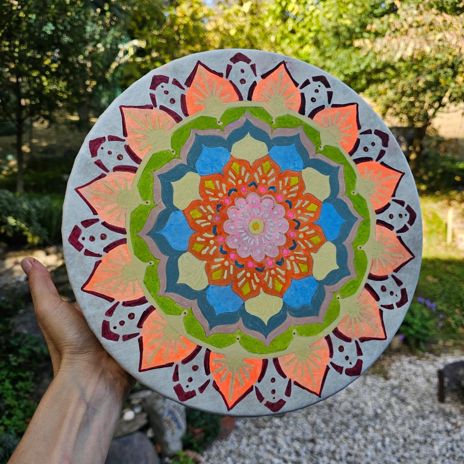 Vegane Buffalo Drum ø 30 cm mit Schlägel - Blumen Mandala | Schamanentrommel | Perkussion & Trommel | Dunum.ch