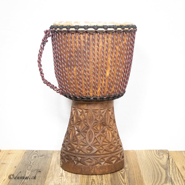 Startseite Produkte Djembé Pro aus Mali Ø 35 cm, H 65 cm