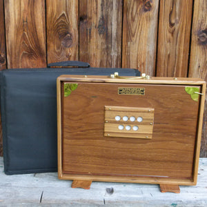 Shruti Box in F gross - 440 Hz - Vollholz | Melodisch & Harmonisch | Shrutibox & Harmonium | Dunum.ch